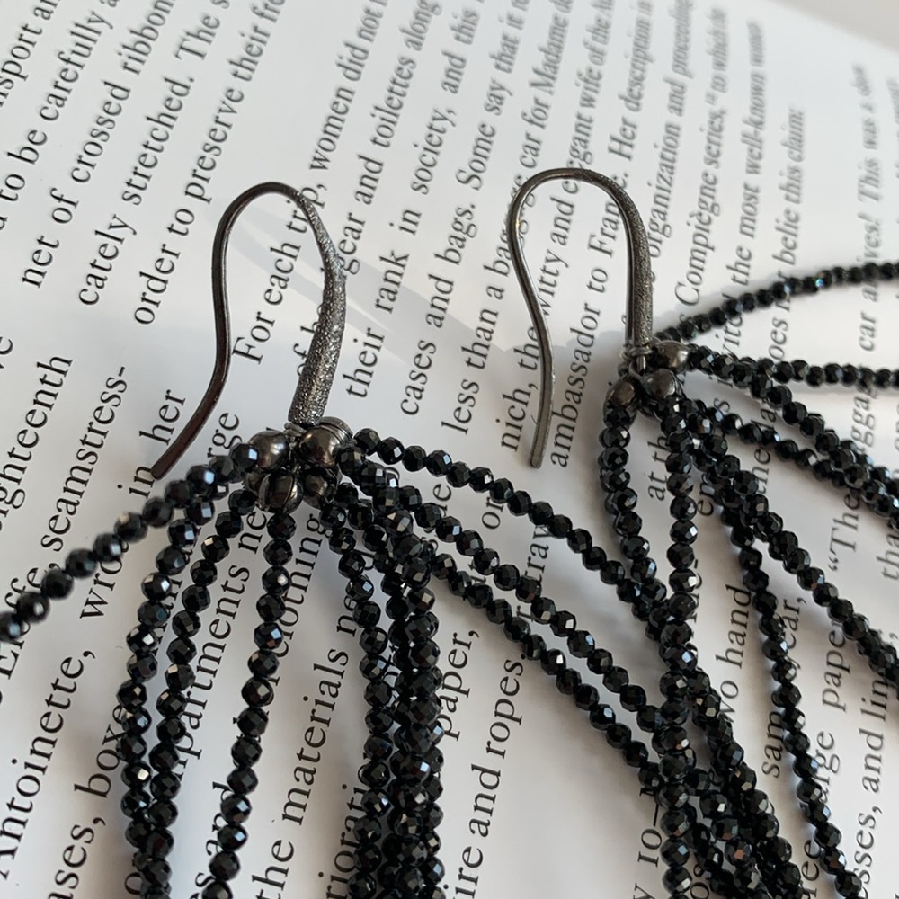 🔥❤️🔥❤️ Brunello Cucinelli Black Monili Loop Earrings 🔥❤️🔥❤️ - Picture 4 of 10